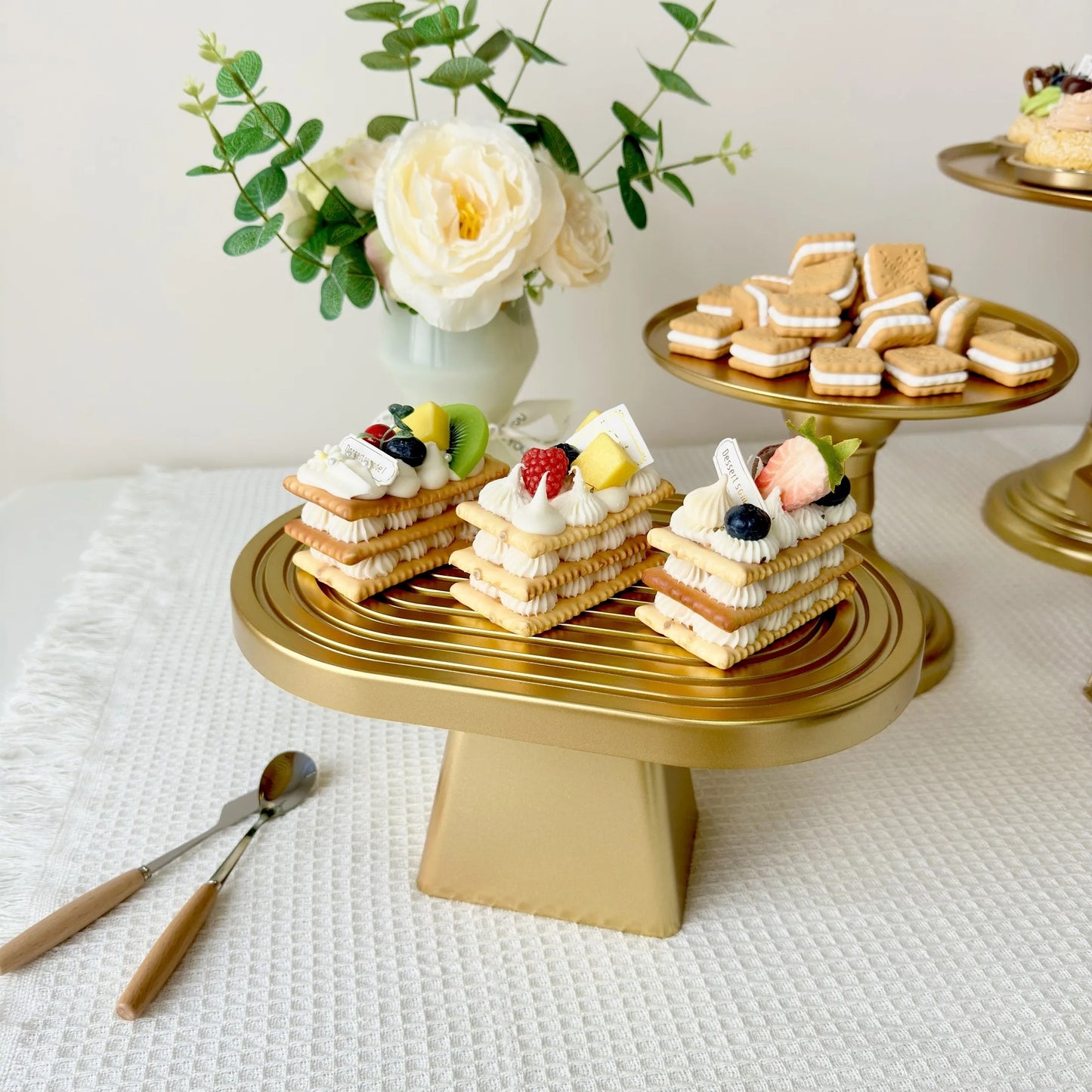 Présentoir à Gâteau Design Doré