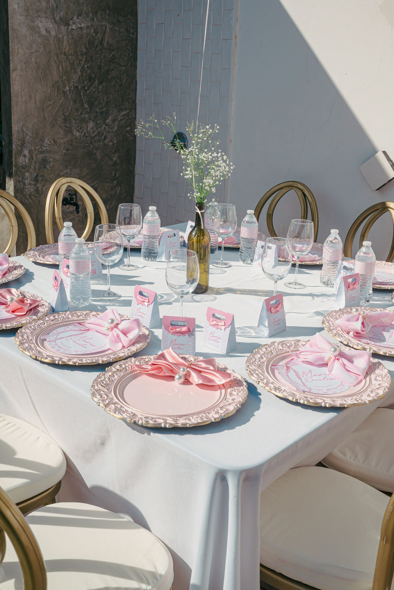 Décoration table baptême fille – idées rose blanc et doré pour un buffet féérique