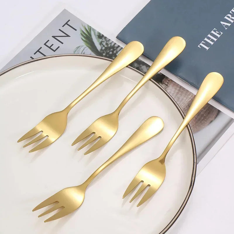 Juego de 6 tenedores para fruta y postre, pequeños y delicados para recibir invitados, set de mini tenedores de acero inoxidable