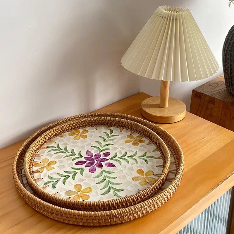 Bandeja redonda de ratán hecha a mano, conchas coloridas, bandeja de almacenamiento, invitados en casa, comedor, decoración de mesa, decoración del hogar