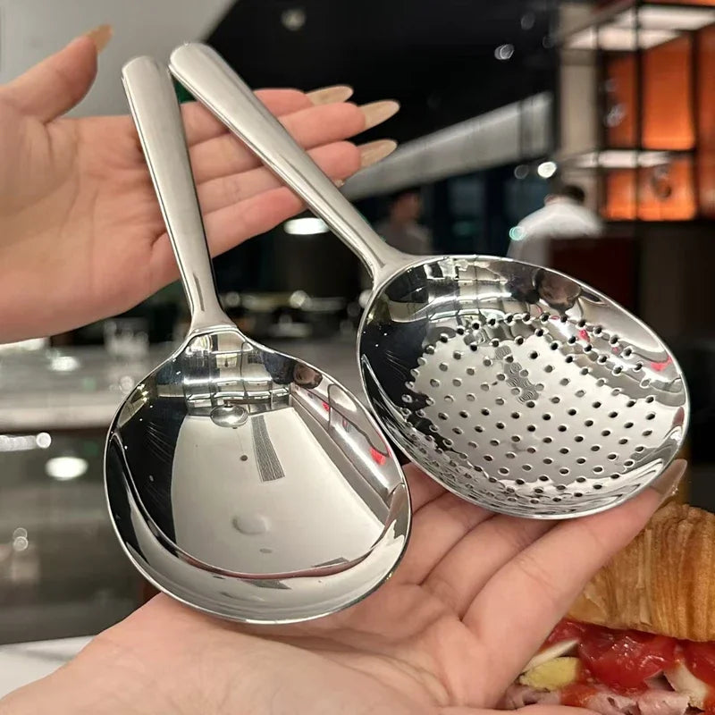 Cuchara de servir de acero inoxidable nueva para uso público en restaurantes, cucharón grande para filtrar sopa y arroz, juego de utensilios de cocina en tono plateado