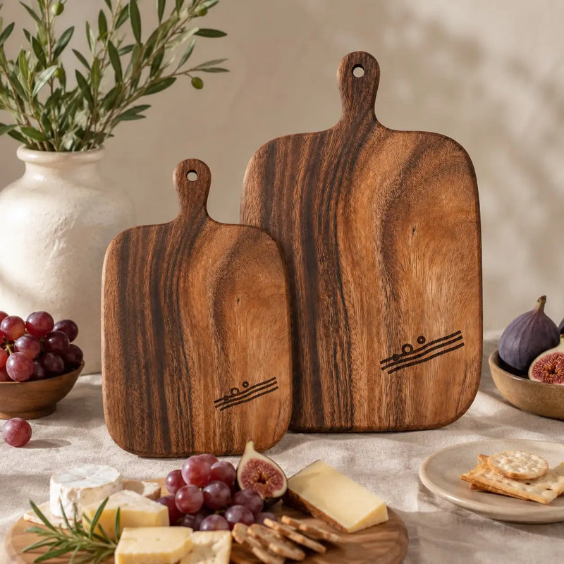 Planche à Fromage en Bois Sculptée