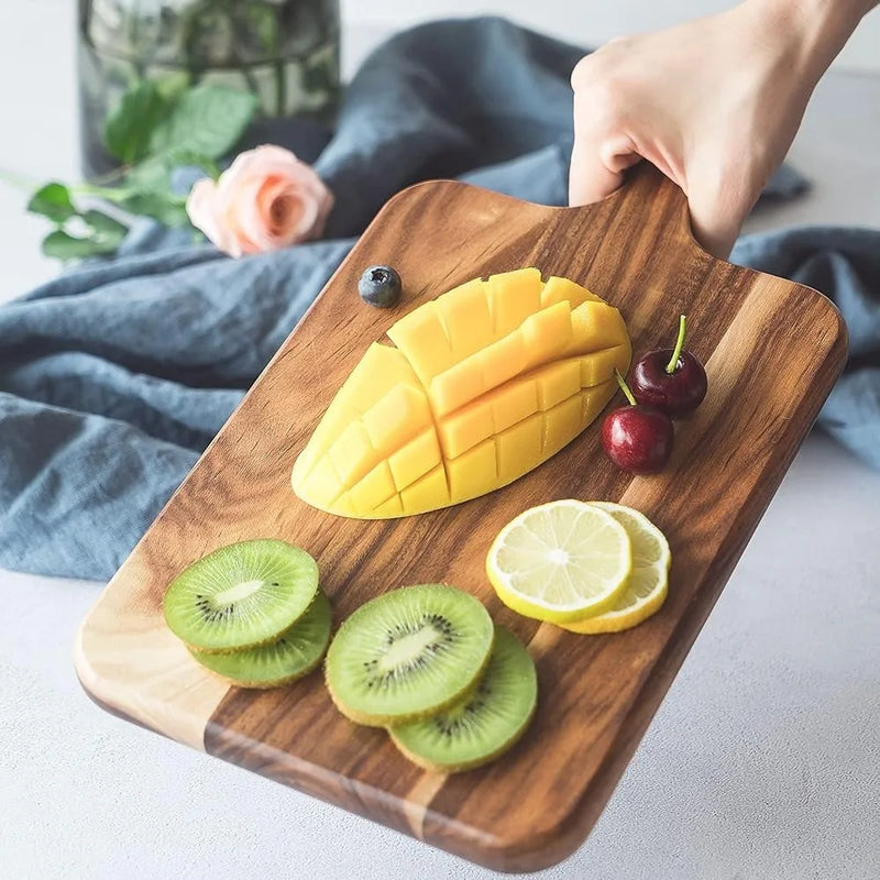 Planche à Charcuterie Carrée en Bois