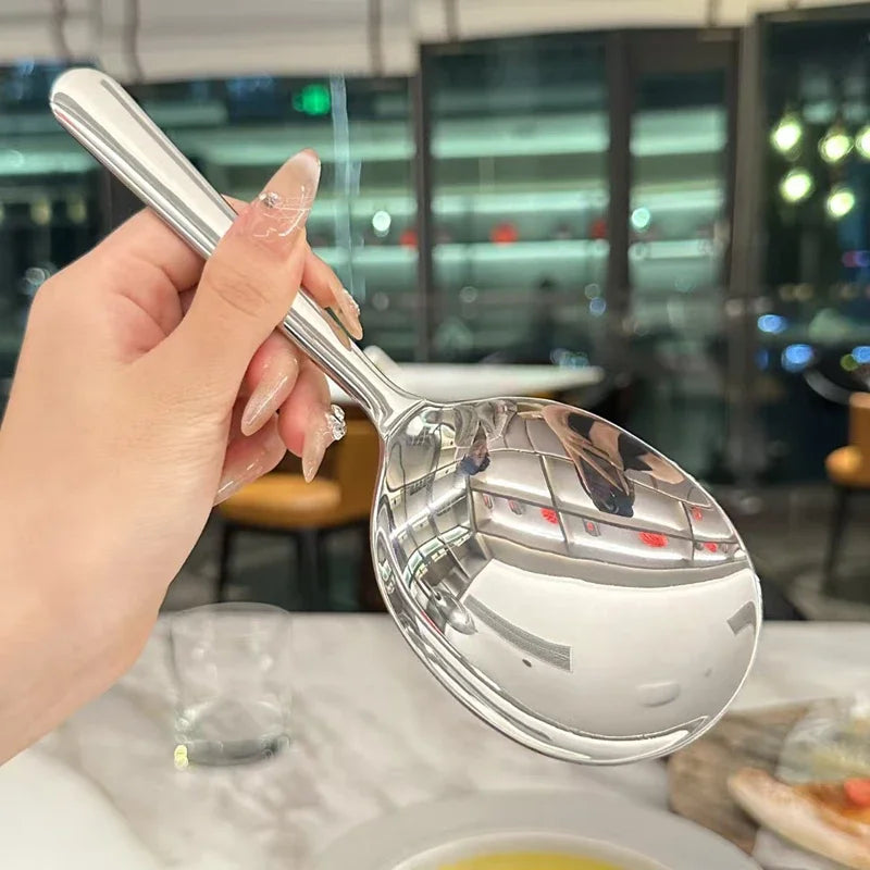 Cuchara de servir de acero inoxidable nueva para uso público en restaurantes, cucharón grande para filtrar sopa y arroz, juego de utensilios de cocina en tono plateado