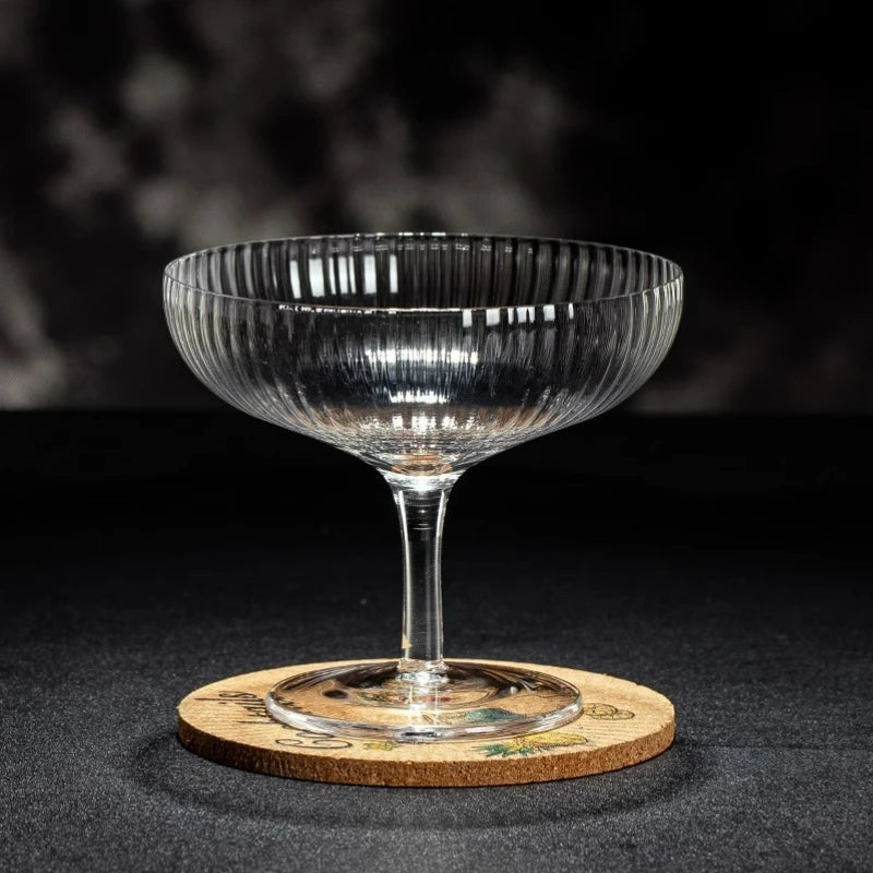 Copas de cóctel creativas, vasos de torre vertical, copas de martini sencillas, copas de champán, cáliz transparente, accesorios para fiestas y bares