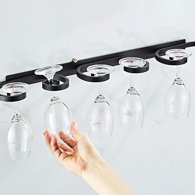 Soporte creativo para copas de vino de montaje en pared para 2/4/6 tazas, estante de almacenamiento de copas de aleación de aluminio, soporte para copas de vino para bar u hogar sin perforaciones