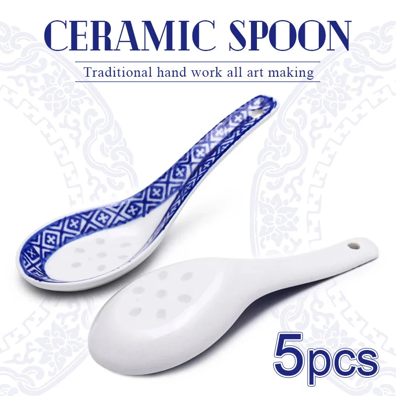 5 uds. Cuchara de cerámica práctica, cuchara de estilo chino para gachas, vajilla, cucharas de sopa azul y blanca para el hogar y restaurante