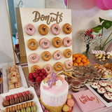 Présentoir Mural Donuts Cœur Bois