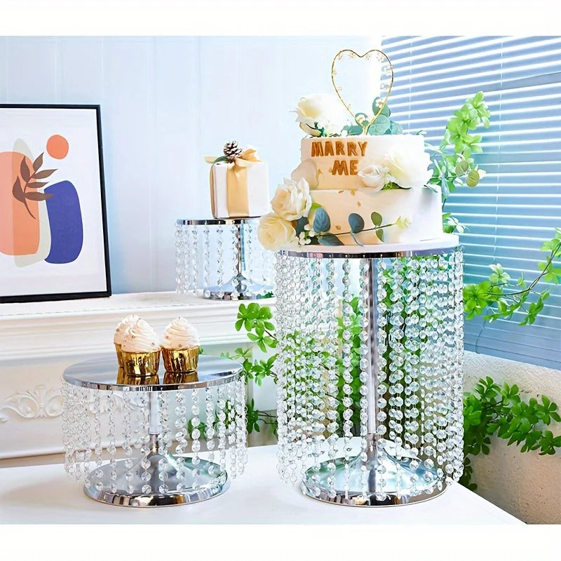 Présentoir gâteaux étage – agencement table de réception festive