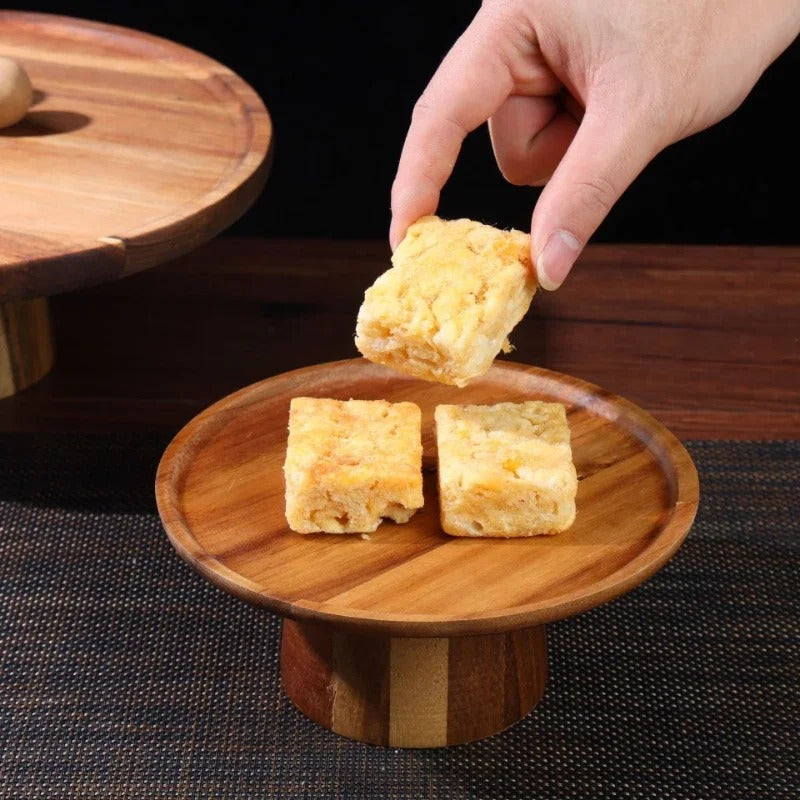 Présentoir gâteau bois – mise en situation buffet de mariage