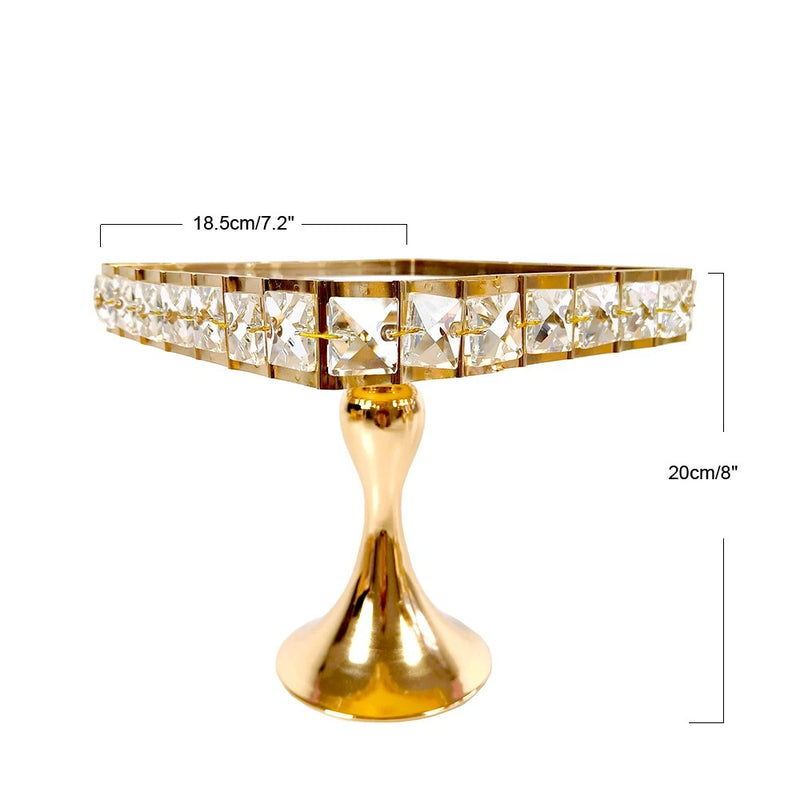 Présent gâteau or carré – décoration table réception élégante