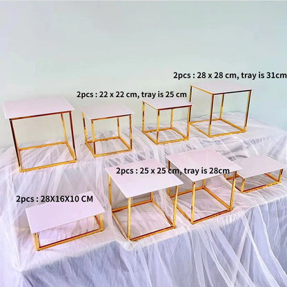 Présentoir buffet doré et blanc lot 8